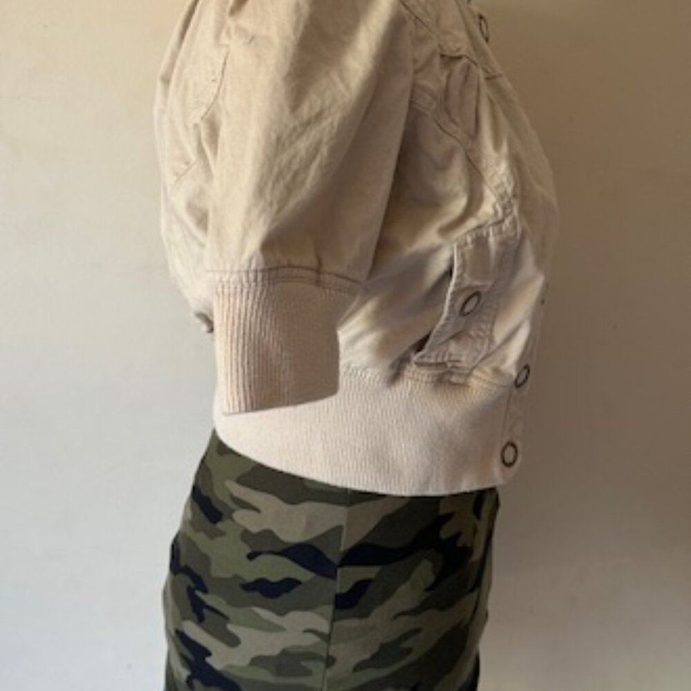 Tan Short Sleeve Cropped Jacket  8506 - Picture 5 of 6